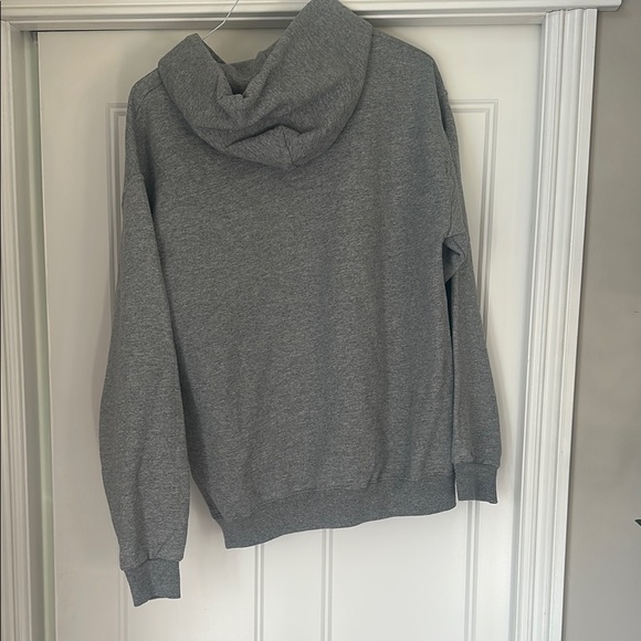 Gray Pullover Sweater with Ribbed Cuffs - Picture 3 of 3